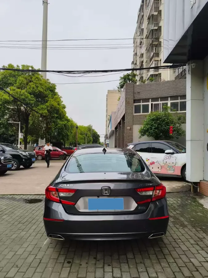 2018 Honda Accord 1.5T 194HP L4 CVT,autocango,china used car exporter,china ev exporter,chinese used car exporter,chinese used ev exporter