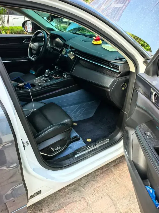2020 LYNK&CO 05 2.0T 254HP L4 8AT,autocango,china used car exporter,china ev exporter,chinese used car exporter,chinese used ev exporter