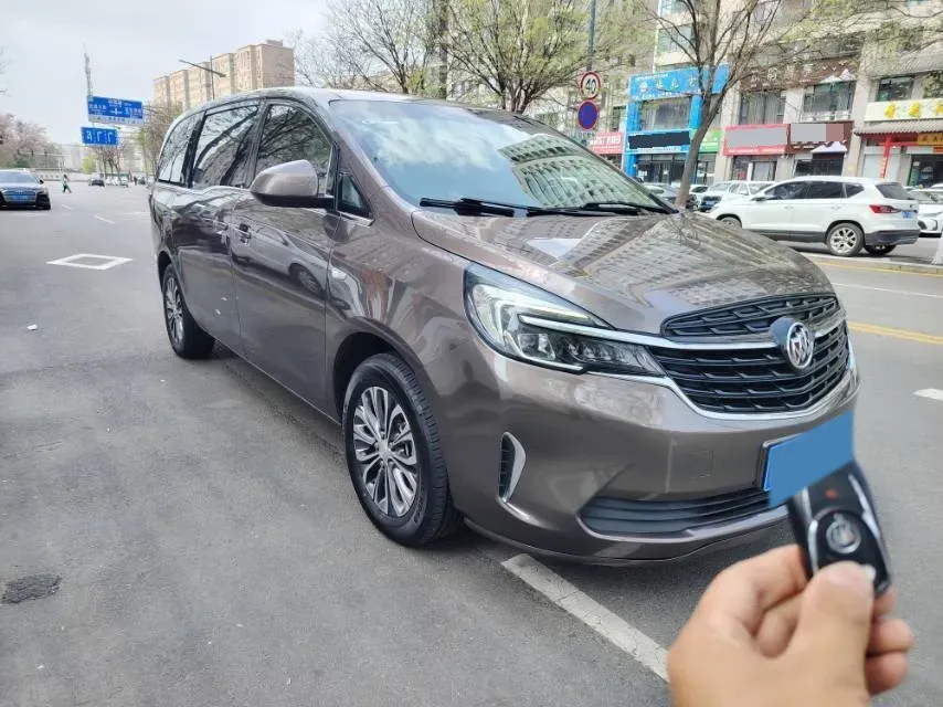 2022 Buick GL8 2.0T 237HP L4 9AT,autocango,china used car exporter,china ev exporter,chinese used car exporter,chinese used ev exporter