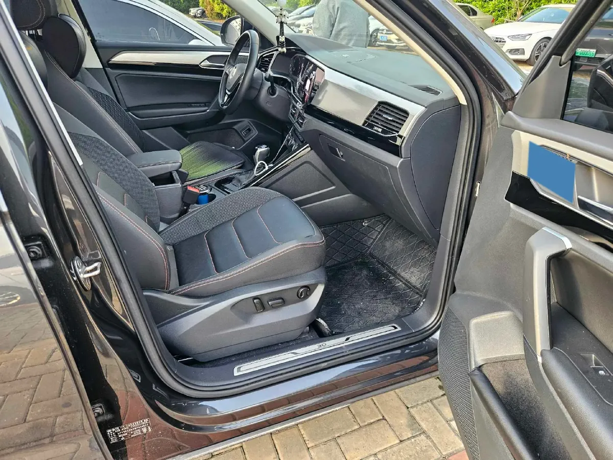 2021 Volkswagen Tayron 2.0T 186HP L4 7DCT,autocango,china used car exporter,china ev exporter,chinese used car exporter,chinese used ev exporter
