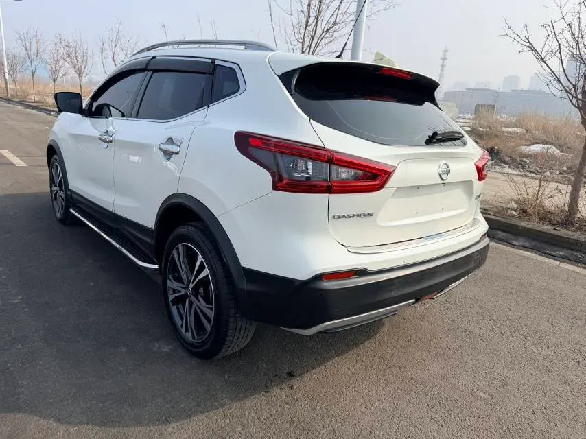 2021 Nissan Qashqai 2.0L 151HP L4 CVT,autocango,china used car exporter,china ev exporter,chinese used car exporter,chinese used ev exporter