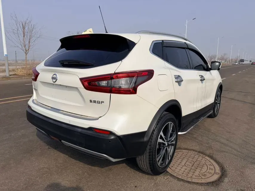 2021 Nissan Qashqai 2.0L 151HP L4 CVT,autocango,china used car exporter,china ev exporter,chinese used car exporter,chinese used ev exporter