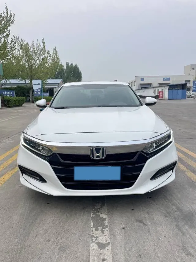 2018 Honda Accord 1.5T 194HP L4 CVT,autocango,china used car exporter,china ev exporter,chinese used car exporter,chinese used ev exporter