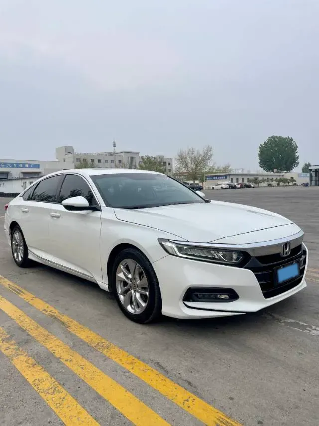 2018 Honda Accord 1.5T 194HP L4 CVT,autocango,china used car exporter,china ev exporter,chinese used car exporter,chinese used ev exporter