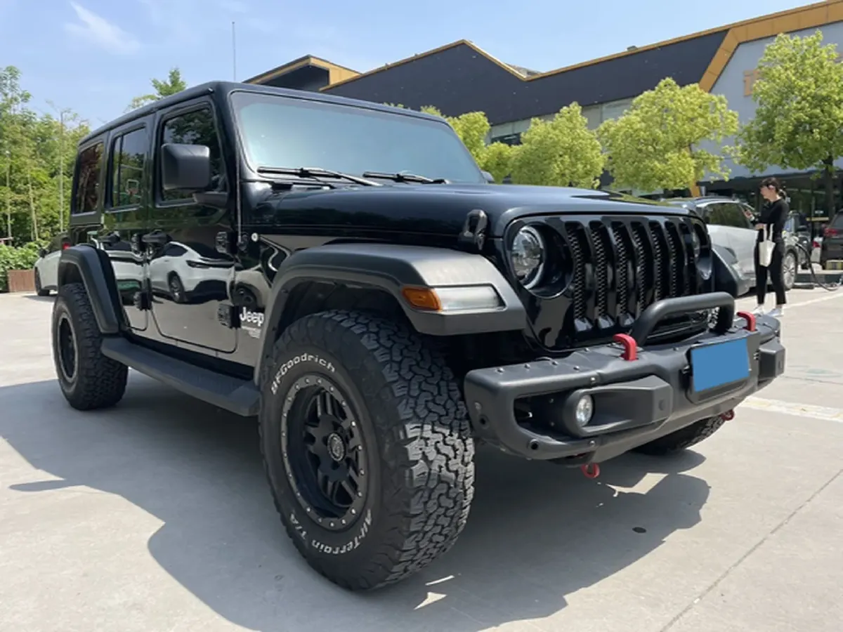2022 Jeep Wrangler 2.0T 266HP L4 8AT,autocango,china used car exporter,china ev exporter,chinese used car exporter,chinese used ev exporter