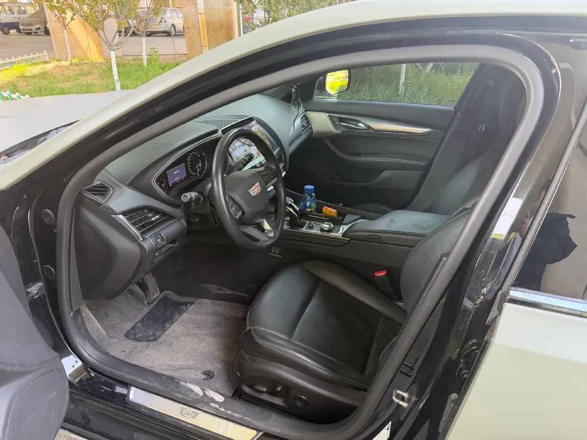 2021 Cadillac CT5 2.0T 237HP L4 10AT,autocango,china used car exporter,china ev exporter,chinese used car exporter,chinese used ev exporter