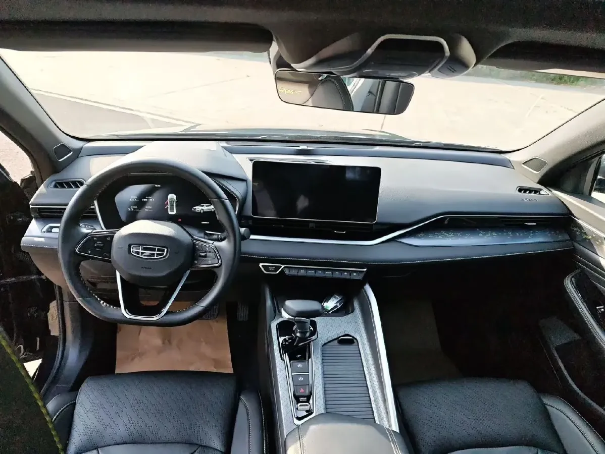 2023 Geely Preface 1.5T 181HP L4 7DCT,autocango,china used car exporter,china ev exporter,chinese used car exporter,chinese used ev exporter