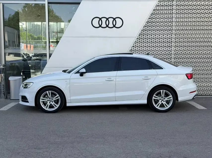 2019 Audi A3 1.4T 150HP L4 7DCT,autocango,china used car exporter,china ev exporter,chinese used car exporter,chinese used ev exporter