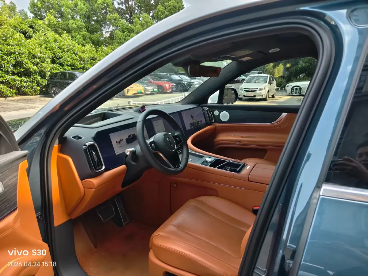 2024 AITO AITO M9 BEV 100KWH,autocango,china used car exporter,china ev exporter,chinese used car exporter,chinese used ev exporter