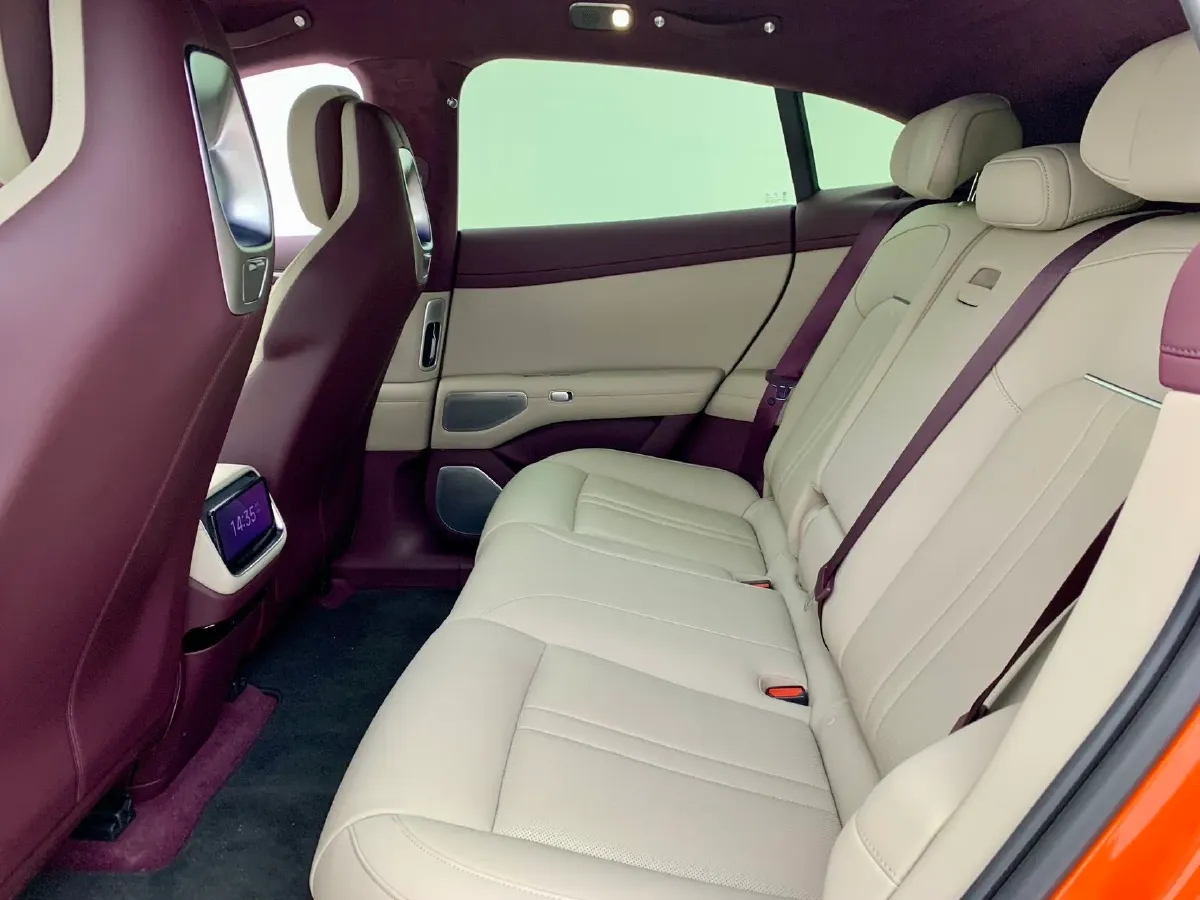 2025 MI YU7 BEV 101.7KWH,autocango,china used car exporter,china ev exporter,chinese used car exporter,chinese used ev exporter