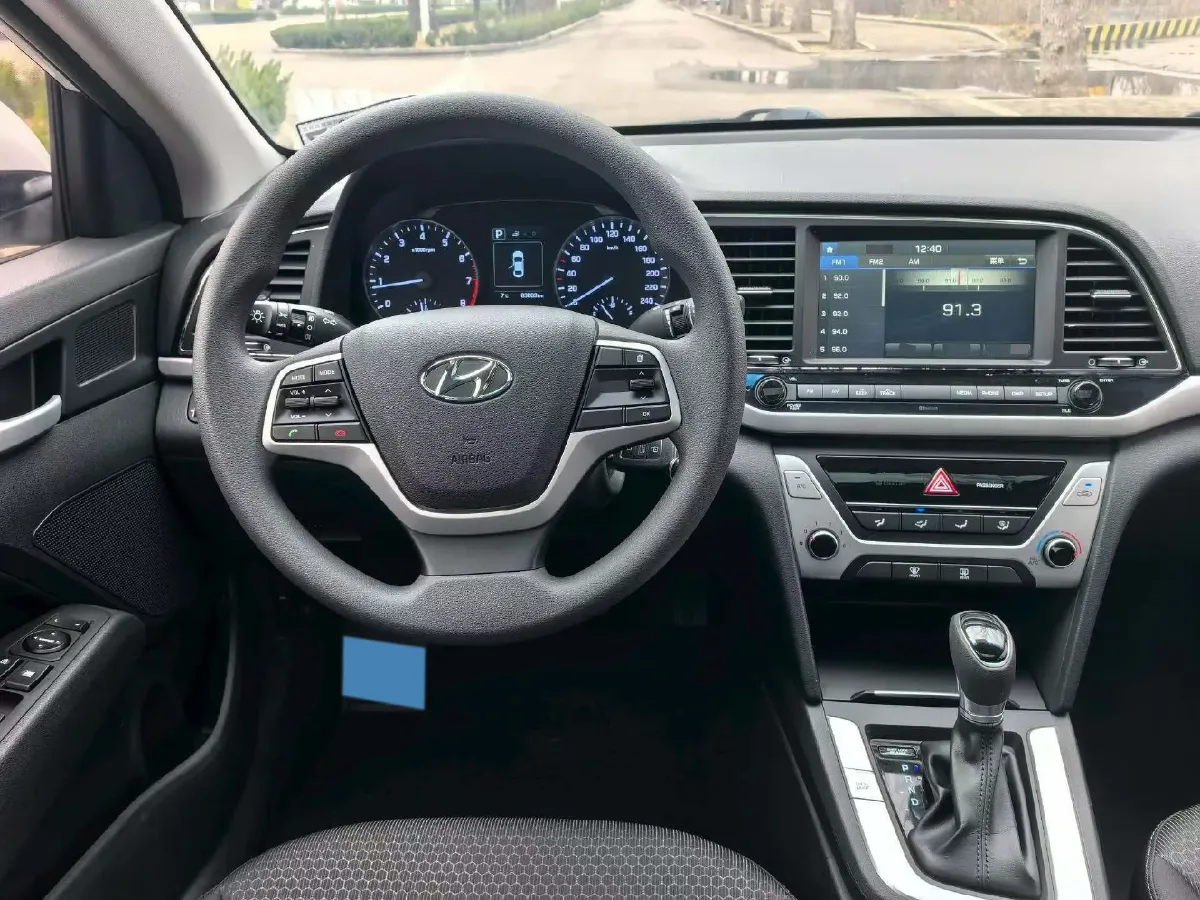 2016 Hyundai Elantra 1.6L 130HP L4 6AT,autocango,china used car exporter,china ev exporter,chinese used car exporter,chinese used ev exporter