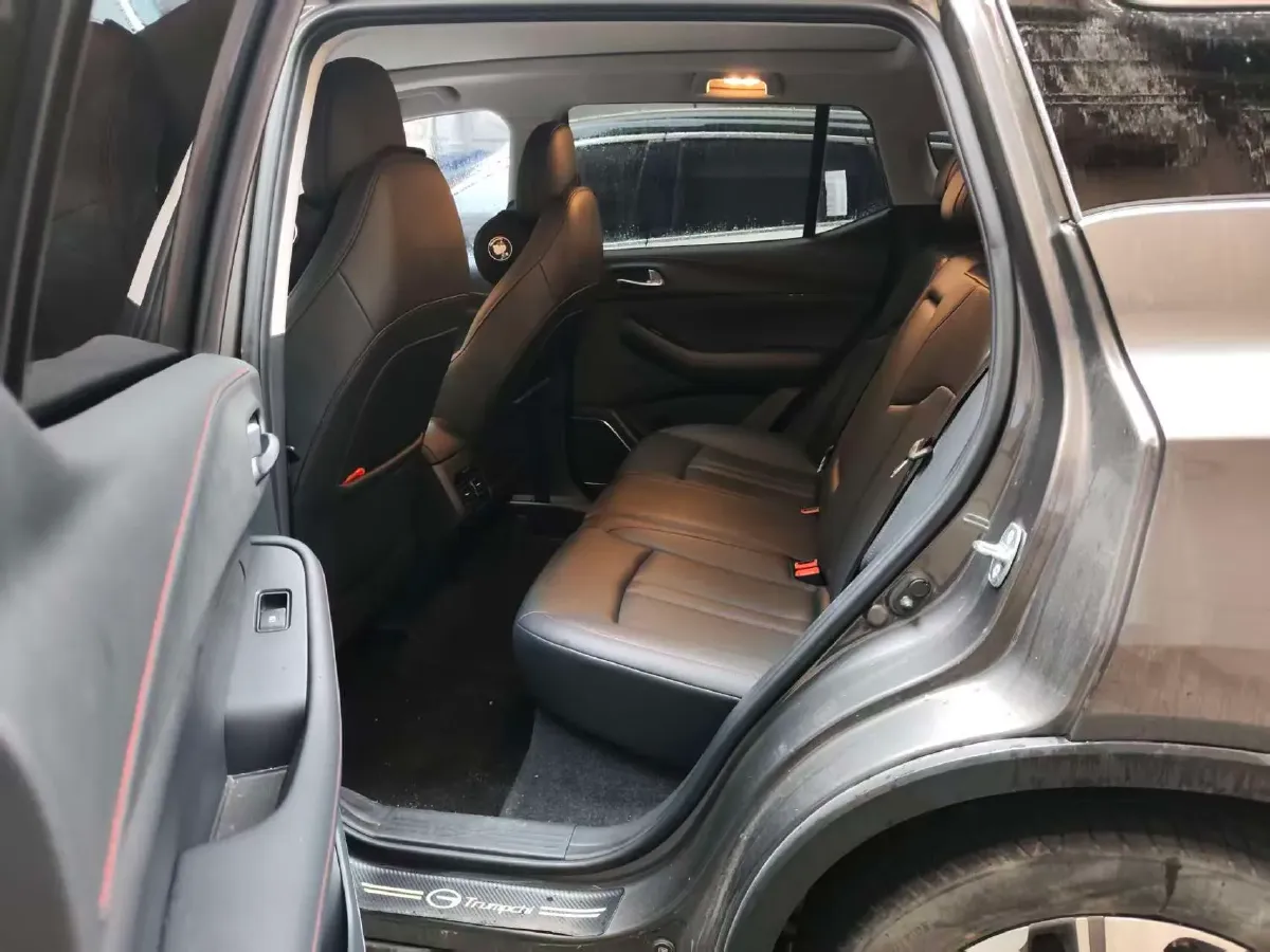 2021 GAC Trumpchi GS4 1.5T 169HP L4 6AT,autocango,china used car exporter,china ev exporter,chinese used car exporter,chinese used ev exporter