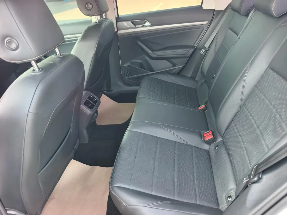 2021 Volkswagen Lavida 1.5L 113HP L4 6AT,autocango,china used car exporter,china ev exporter,chinese used car exporter,chinese used ev exporter