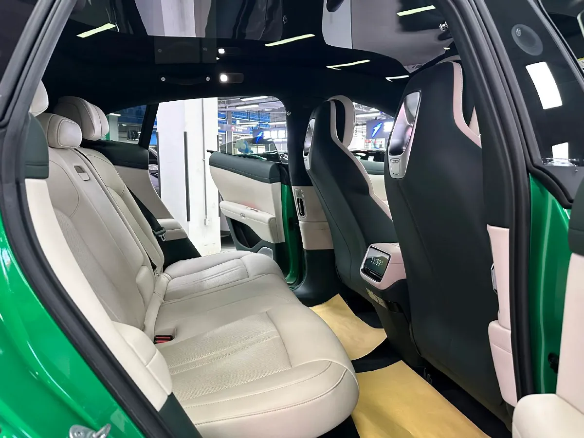 2025 MI YU7 BEV 96.3KWH,autocango,china used car exporter,china ev exporter,chinese used car exporter,chinese used ev exporter