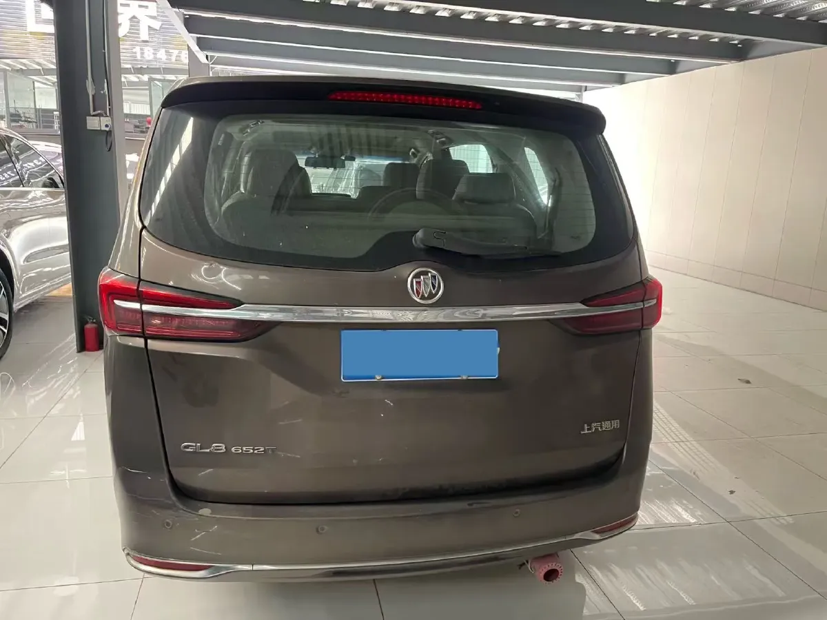 2022 Buick GL8 2.0T 237HP L4 9AT,autocango,china used car exporter,china ev exporter,chinese used car exporter,chinese used ev exporter
