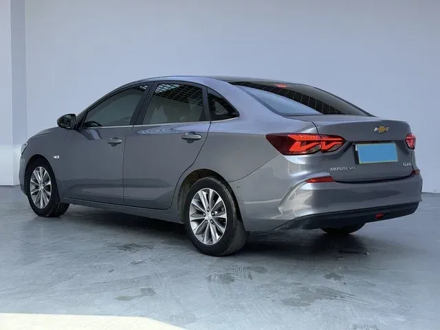 2020 Chevrolet Monza 1.5L 113HP L4 6AT,autocango,china used car exporter,china ev exporter,chinese used car exporter,chinese used ev exporter