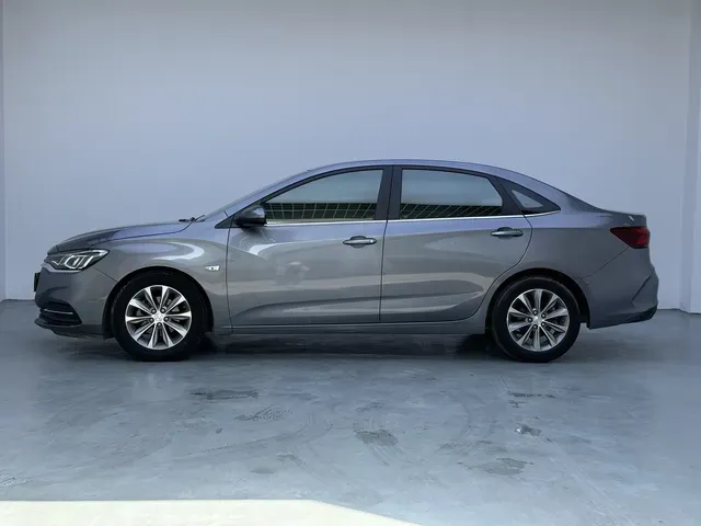 2020 Chevrolet Monza 1.5L 113HP L4 6AT,autocango,china used car exporter,china ev exporter,chinese used car exporter,chinese used ev exporter