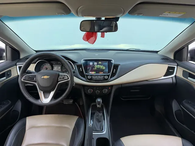 2020 Chevrolet Monza 1.5L 113HP L4 6AT,autocango,china used car exporter,china ev exporter,chinese used car exporter,chinese used ev exporter