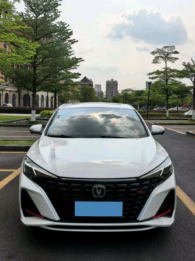 2023 ChangAn Eado 1.4T 160HP L4 7DCT,autocango,china used car exporter,china ev exporter,chinese used car exporter,chinese used ev exporter