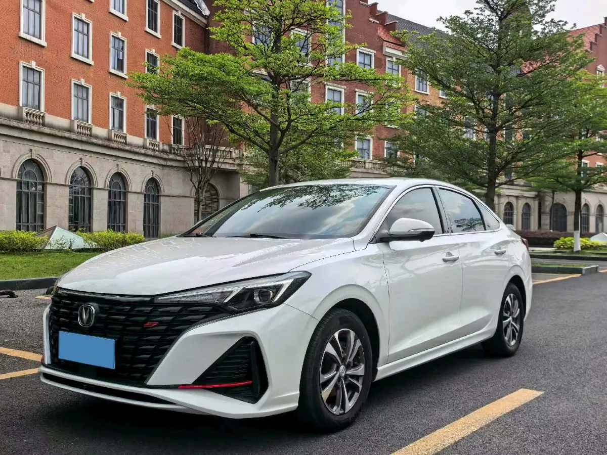 2023 ChangAn Eado 1.4T 160HP L4 7DCT,autocango,china used car exporter,china ev exporter,chinese used car exporter,chinese used ev exporter