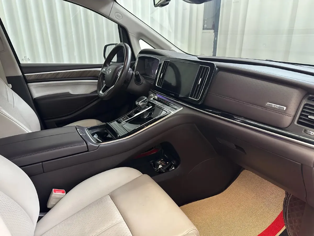 2021 GAC Trumpchi M8 2.0T 252HP L4 8AT,autocango,china used car exporter,china ev exporter,chinese used car exporter,chinese used ev exporter