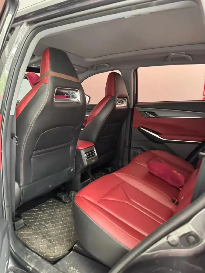 2022 ChangAn CS75 Plus 1.5T 188HP L4 8AT,autocango,china used car exporter,china ev exporter,chinese used car exporter,chinese used ev exporter