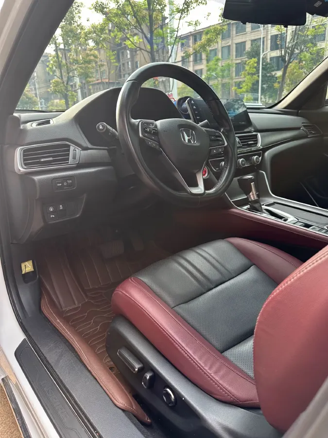 2022 Honda Inspire 1.5T 194HP L4 CVT,autocango,china used car exporter,china ev exporter,chinese used car exporter,chinese used ev exporter