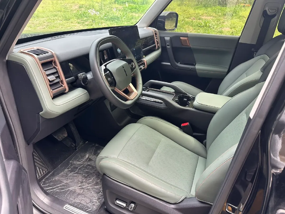 2024 iCAR iCAR 03 BEV 50.63KWH,autocango,china used car exporter,china ev exporter,chinese used car exporter,chinese used ev exporter