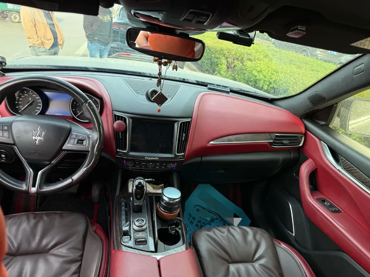 2018 Maserati Levante 3.0T 350HP V6 8AT,autocango,china used car exporter,china ev exporter,chinese used car exporter,chinese used ev exporter