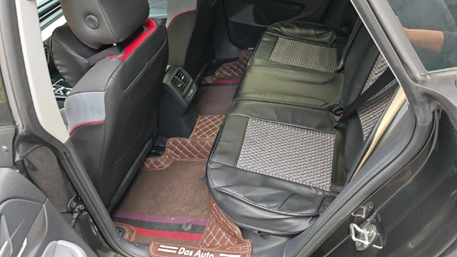 2023 Volkswagen Lamando 1.4T 150HP L4 7DCT,autocango,china used car exporter,china ev exporter,chinese used car exporter,chinese used ev exporter