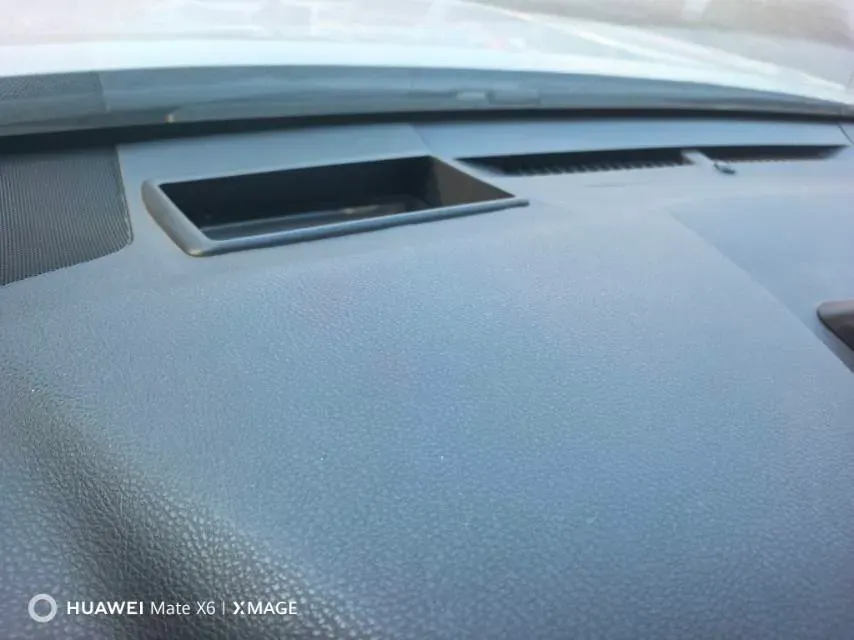 2019 Toyota Camry 2.5L 178HP L4 E-CVT Hybrid,autocango,china used car exporter,china ev exporter,chinese used car exporter,chinese used ev exporter