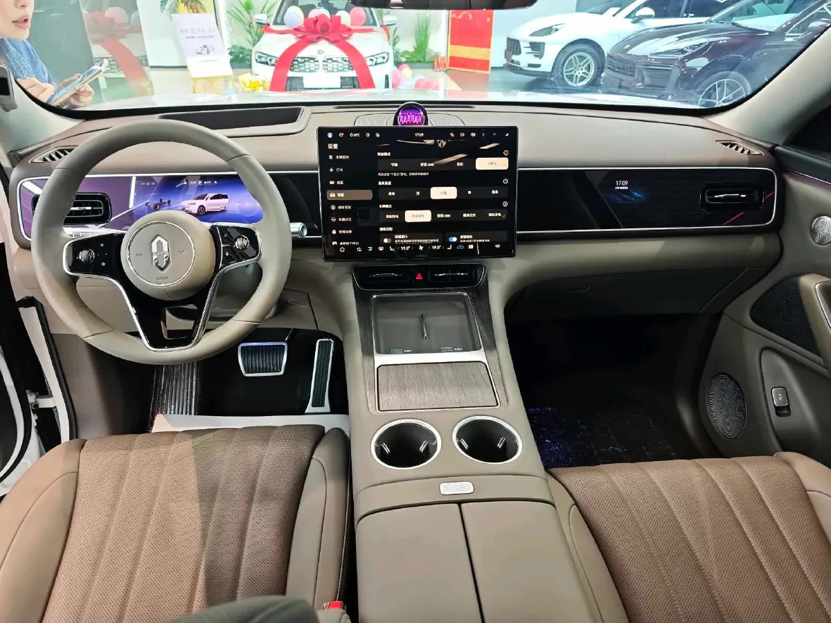 2026 AITO AITO M7 REEV 160HP REEV,autocango,china used car exporter,china ev exporter,chinese used car exporter,chinese used ev exporter