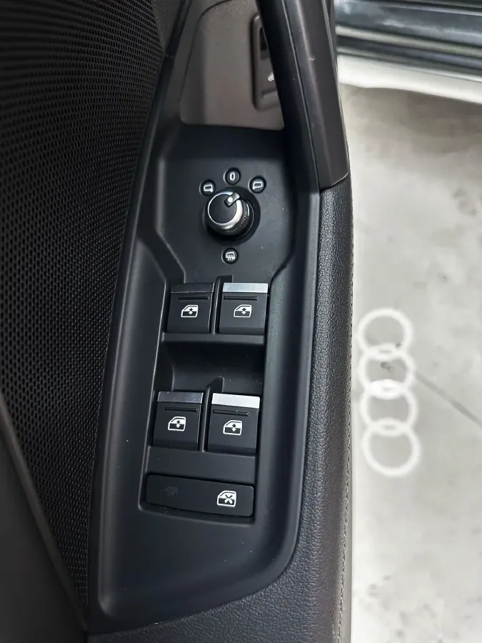 2024 Audi A3 1.4T 150HP L4 7DCT,autocango,china used car exporter,china ev exporter,chinese used car exporter,chinese used ev exporter