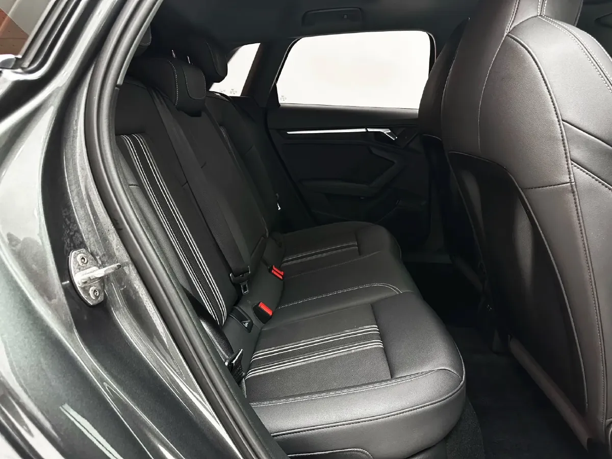 2024 Audi A3 1.4T 150HP L4 7DCT,autocango,china used car exporter,china ev exporter,chinese used car exporter,chinese used ev exporter