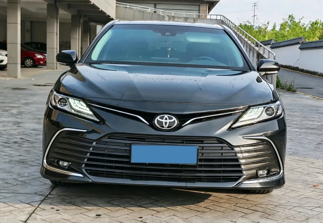 2023 Toyota Camry 2.0L 177HP L4 CVT,autocango,china used car exporter,china ev exporter,chinese used car exporter,chinese used ev exporter
