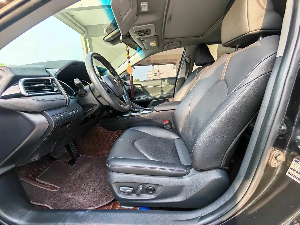 2023 Toyota Camry 2.0L 177HP L4 CVT,autocango,china used car exporter,china ev exporter,chinese used car exporter,chinese used ev exporter