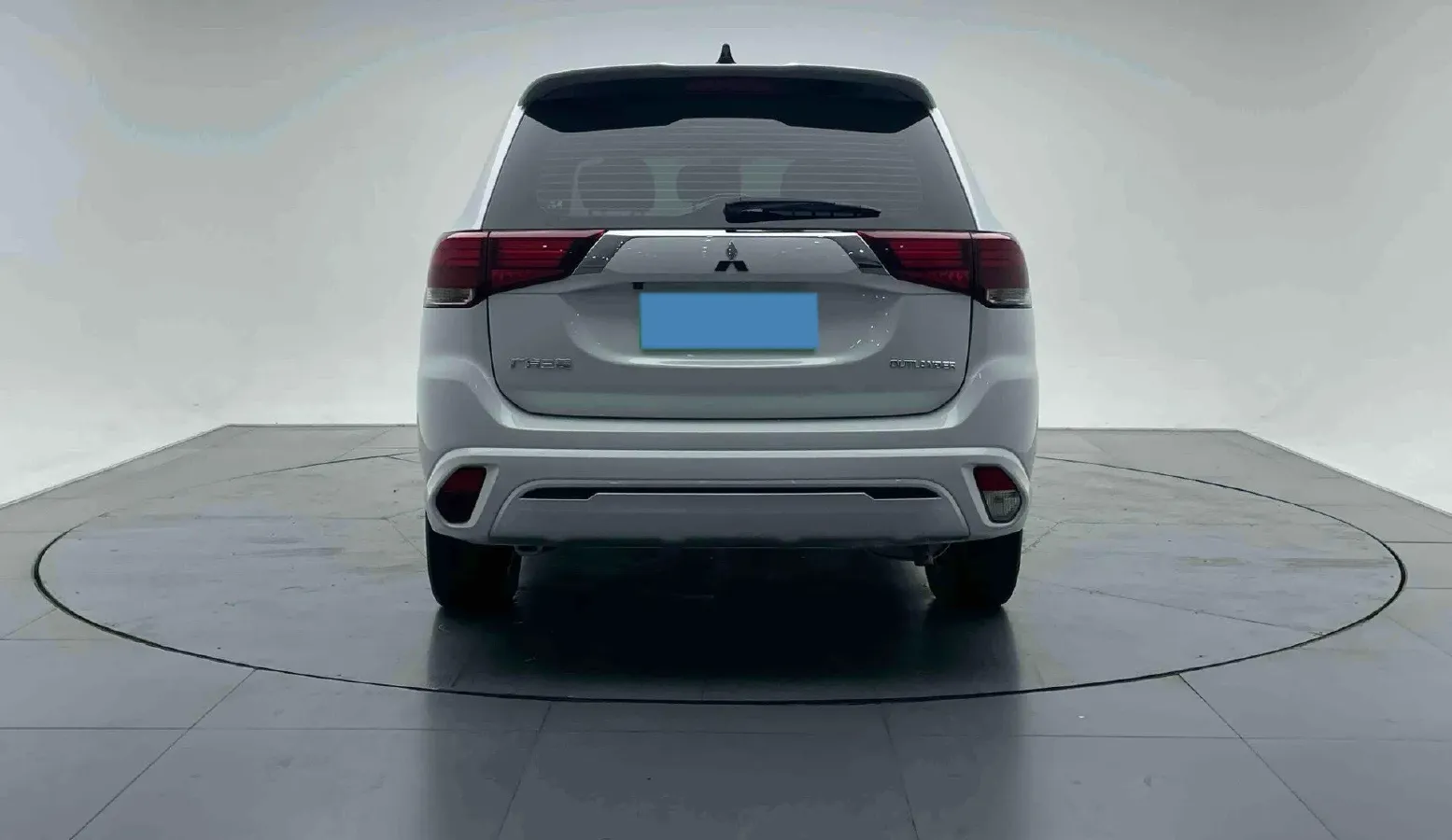 2021 Mitsubishi Outlander 2.0L 166HP L4 CVT,autocango,china used car exporter,china ev exporter,chinese used car exporter,chinese used ev exporter