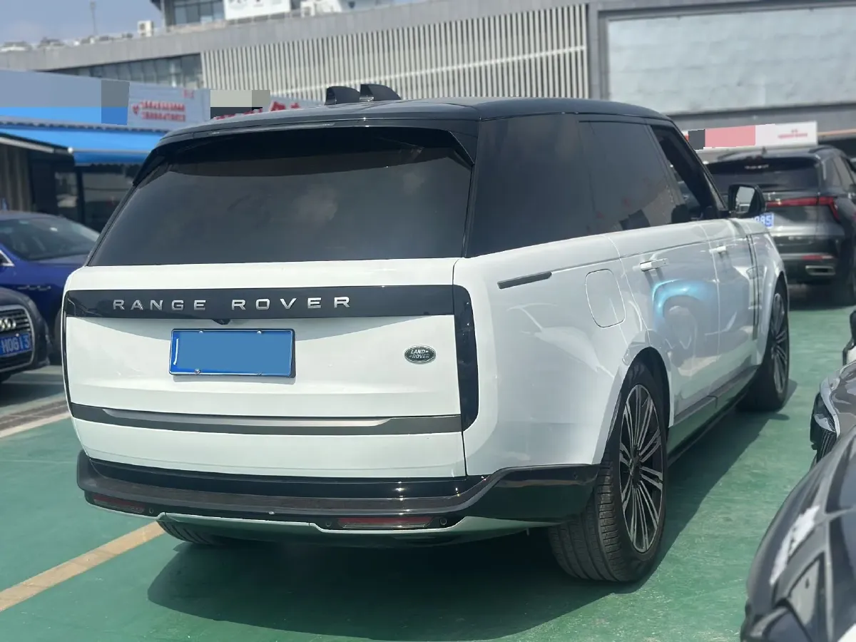 2024 Land Rover Range Rover 3.0T 400HP L6 8AT,autocango,china used car exporter,china ev exporter,chinese used car exporter,chinese used ev exporter