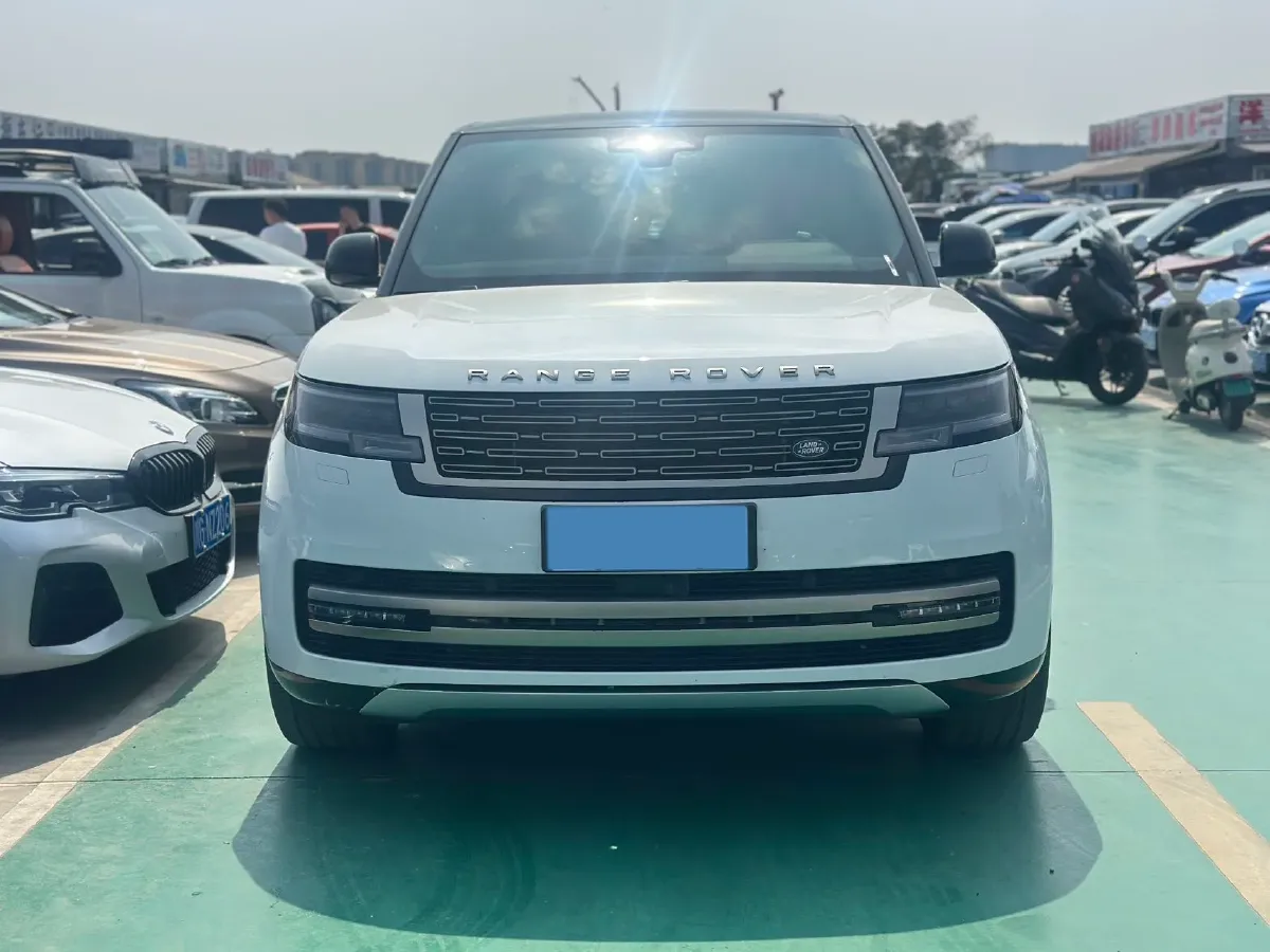 2024 Land Rover Range Rover 3.0T 400HP L6 8AT,autocango,china used car exporter,china ev exporter,chinese used car exporter,chinese used ev exporter