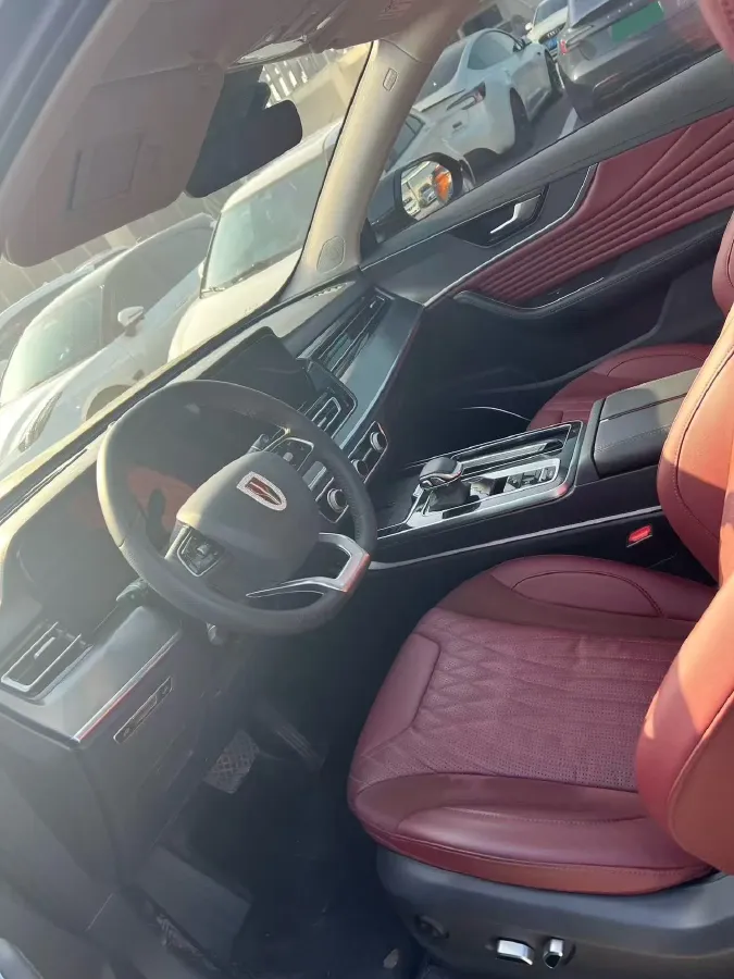 2023 HongQi HS5 2.0T 252HP L4 8AT,autocango,china used car exporter,china ev exporter,chinese used car exporter,chinese used ev exporter