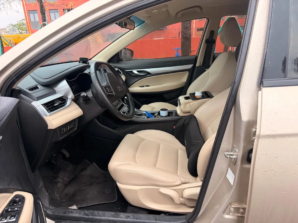 2018 Geely Emgrand 1.5L 109HP L4 CVT,autocango,china used car exporter,china ev exporter,chinese used car exporter,chinese used ev exporter