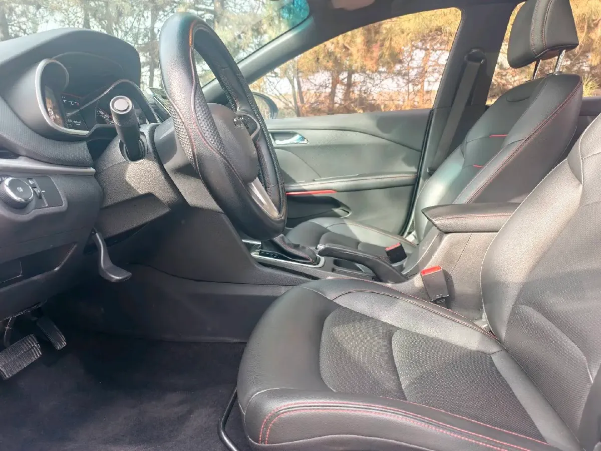 2019 Chevrolet Monza 1.3T 163HP L3 6AT,autocango,china used car exporter,china ev exporter,chinese used car exporter,chinese used ev exporter