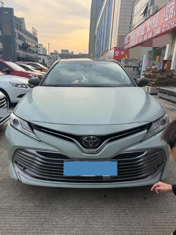 2019 Toyota Camry 2.0L 178HP L4 CVT,autocango,china used car exporter,china ev exporter,chinese used car exporter,chinese used ev exporter