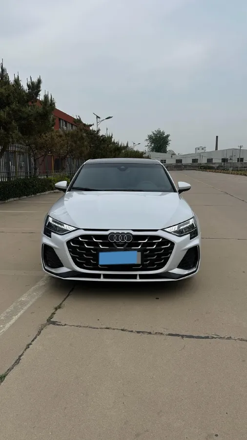 2025 Audi A3 1.5T 160HP L4 7DCT,autocango,china used car exporter,china ev exporter,chinese used car exporter,chinese used ev exporter
