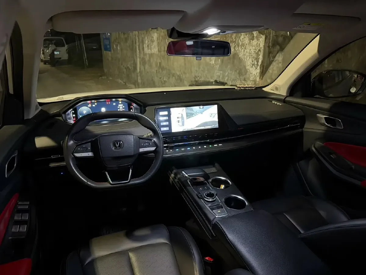 2022 ChangAn CS55 Plus 1.5T 180HP L4 7DCT,autocango,china used car exporter,china ev exporter,chinese used car exporter,chinese used ev exporter