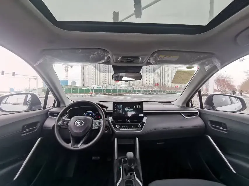 2024 Toyota Corolla Cross 2.0L 152HP L4 E-CVT Hybrid,autocango,china used car exporter,china ev exporter,chinese used car exporter,chinese used ev exporter