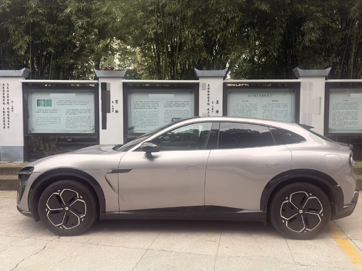 2025 MI YU7 BEV 96.3KWH,autocango,china used car exporter,china ev exporter,chinese used car exporter,chinese used ev exporter