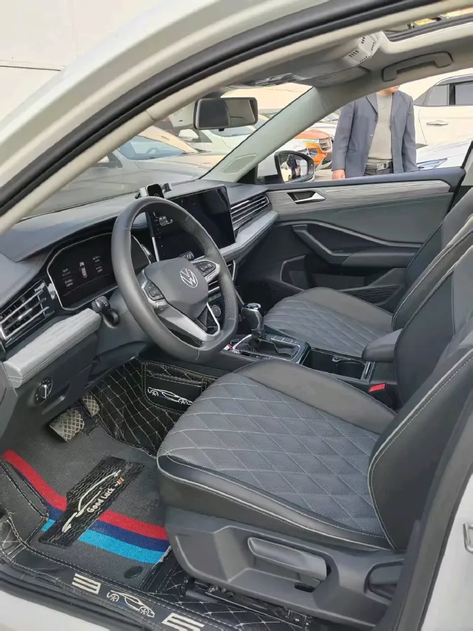 2022 Volkswagen Sagitar 1.4T 150HP L4 7DCT,autocango,china used car exporter,china ev exporter,chinese used car exporter,chinese used ev exporter