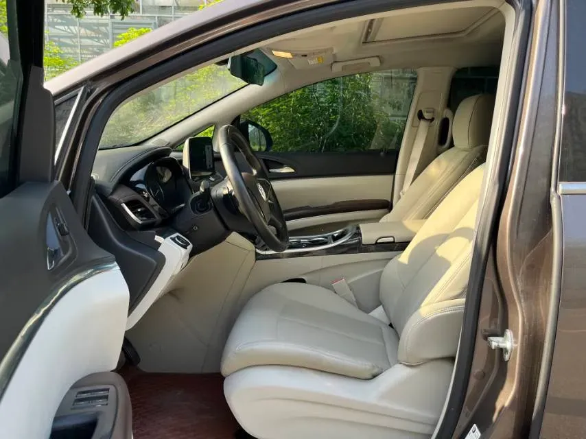 2021 Buick GL8 2.0T 237HP L4 9AT,autocango,china used car exporter,china ev exporter,chinese used car exporter,chinese used ev exporter