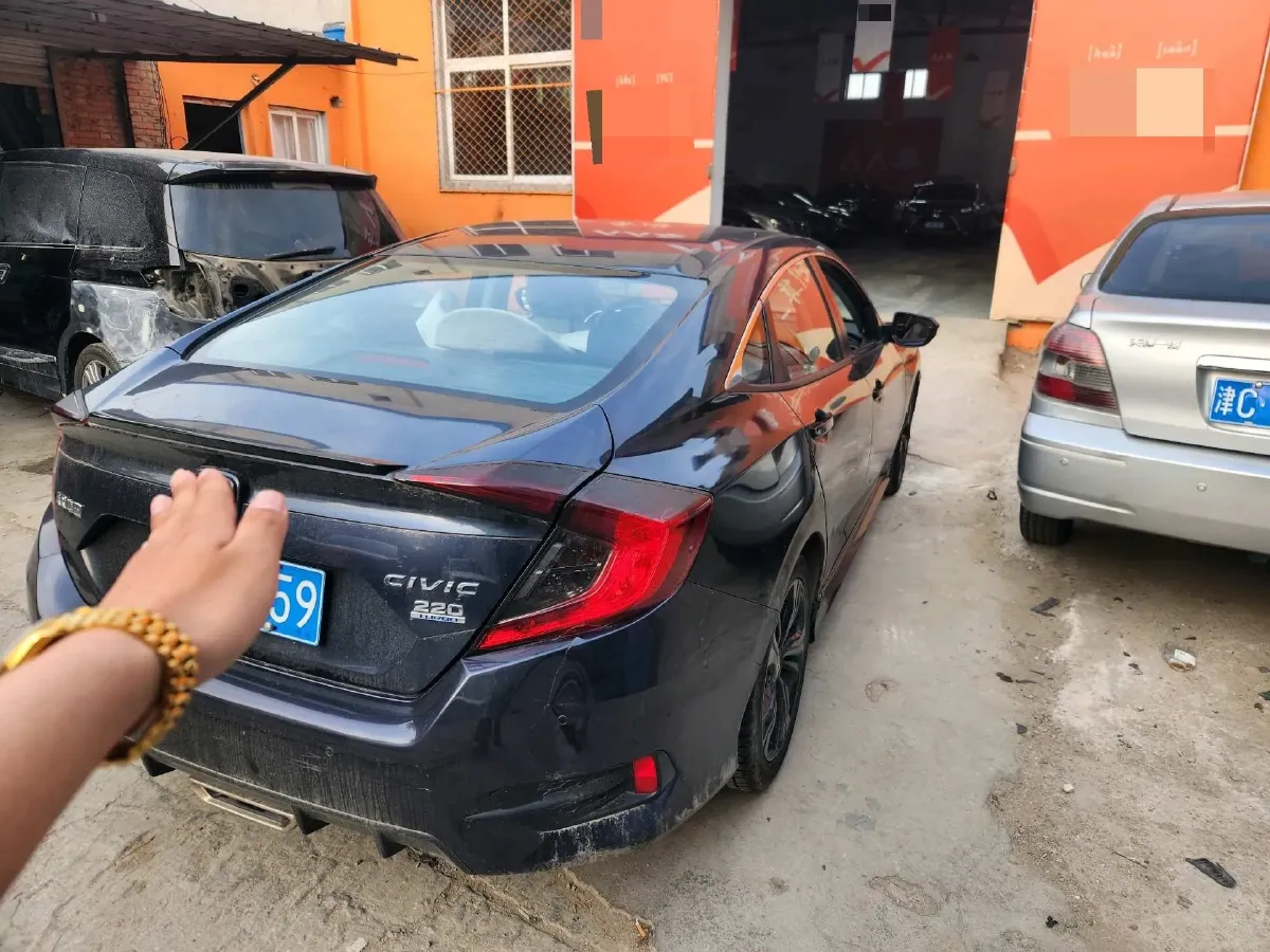 2019 Honda Civic 1.5T 177HP L4 CVT,autocango,china used car exporter,china ev exporter,chinese used car exporter,chinese used ev exporter